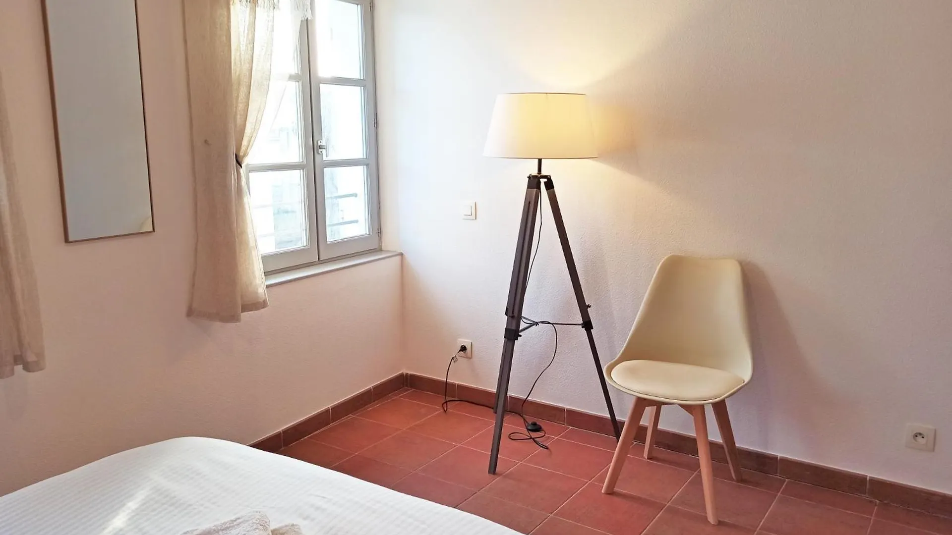 Ac - Quiet - Le Colibri, Bright Duplex Lägenhet Avignon Frankrike
